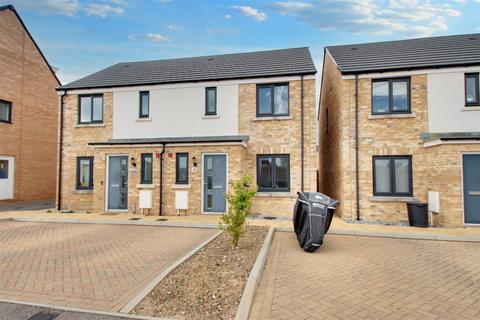 Pethick Road, Wick, Littlehampton 3 bed house for sale