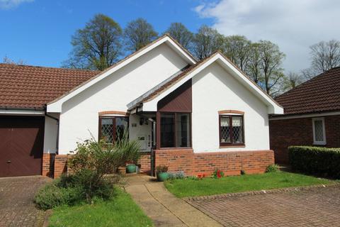 The Hawthorns, Lutterworth LE17 1 bed bungalow for sale