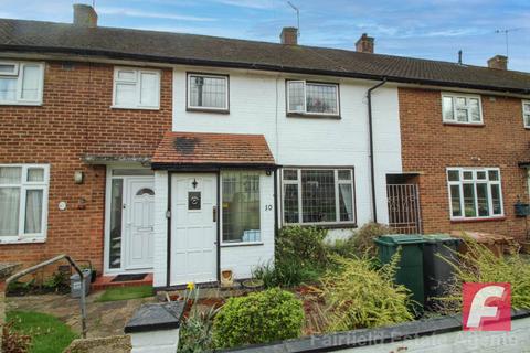 Bramshot Way, South Oxhey 2 bed terraced house for sale