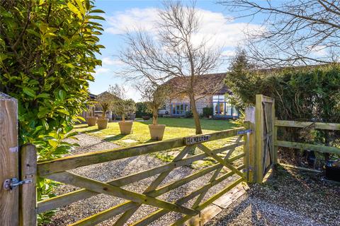 Easton Lane, Sidlesham, Chichester, PO20 4 bed semi