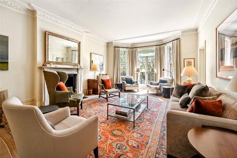 Bramham Gardens, London, SW5 4 bed apartment for sale