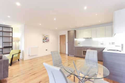 Silverworks Close, Colindale, NW9 2 bed apartment for sale