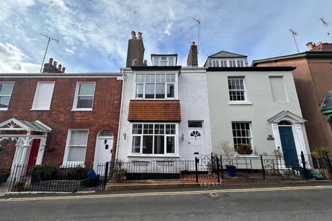 4 bedroom terraced house for sale