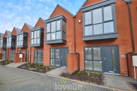 Stable Mews, Cleethorpes DN35 2 bed townhouse for sale