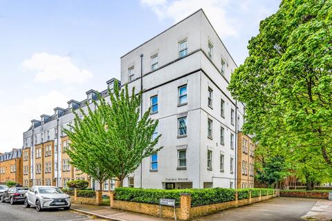 Trafalgar Grove Greenwich SE10 2 bed apartment for sale