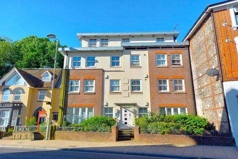 Winchester City Centre 2 bed flat for sale