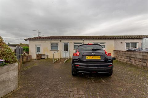 3 bedroom semi-detached bungalow for sale