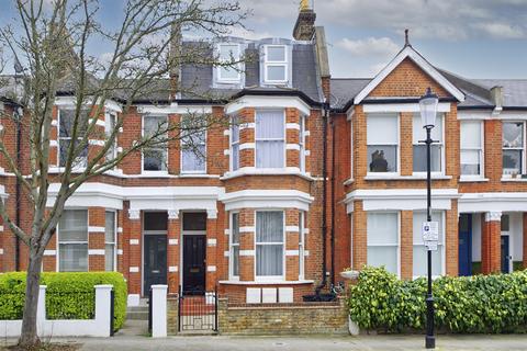 Brewster Gardens, London, W10 2 bed flat for sale