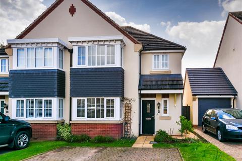 4 The Limes, Codsall Wood, Wolverhampton 3 bed semi