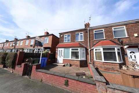 Richmond Road, Hessle 3 bed end of terrace house for sale