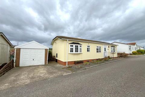 Newhaven Heights, Newhaven 2 bed park home for sale