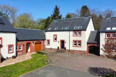 2 Pitcairnie Lane, Carnbo, KY13 5 bed detached house for sale