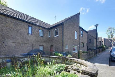 Nursery Road, London, N2 4 bed terraced house for sale