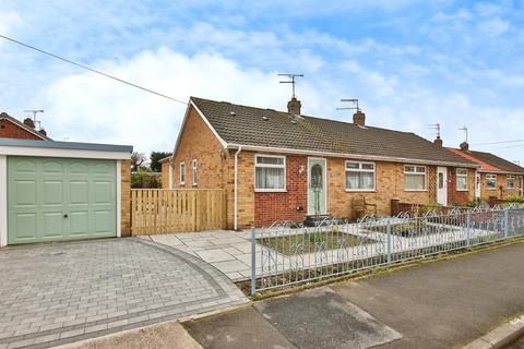 2 bedroom semi-detached bungalow for sale