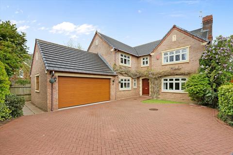 Viburnum Close, Cheltenham... 5 bed detached house for sale