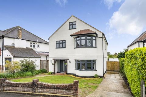 6 bedroom detached house for sale