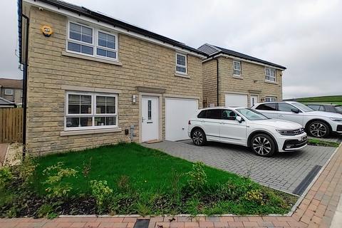 Falls Approach, Clayton 4 bed detached house for sale