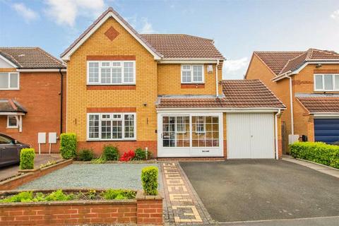 Bell Heather Road, Walsall WS8 4 bed detached house for sale