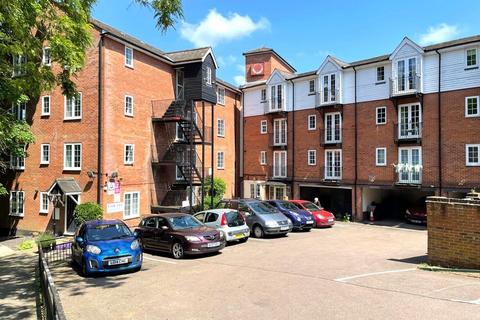 Hockerill Street, Bishop's Stortford... 1 bed retirement property for sale