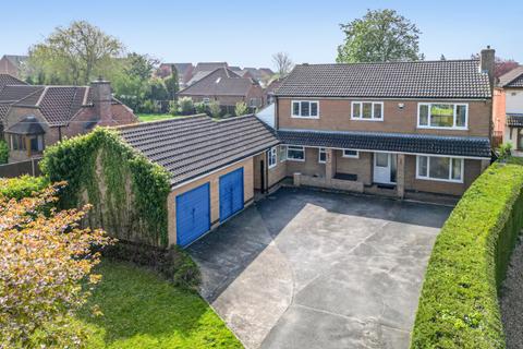 Hawthorn Road, Cherry Willingham... 5 bed detached house for sale