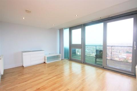 100 Kingsway, North Finchley, N12 2 bed flat for sale