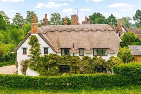 Manor Road, Towersey, Oxfordshire, OX9 5 bed detached house for sale