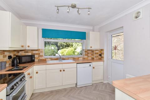 Bonnington Road, Maidstone, Kent 3 bed detached house for sale