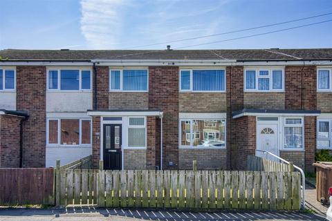 Whitethorne Avenue, Withernsea 3 bed terraced house for sale