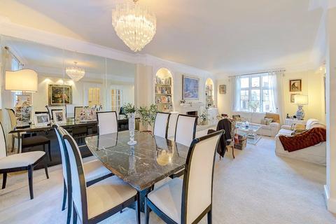 Chesterfield House, Chesterfield... 2 bed apartment for sale