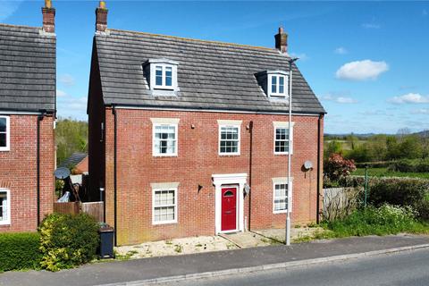 6 bedroom detached house for sale