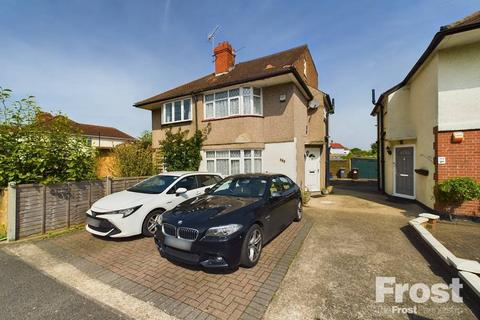 Staines Road, Bedfont, Middlesex, TW14 3 bed semi