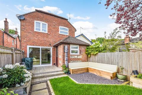 London Street, Whitchurch 3 bed detached house for sale