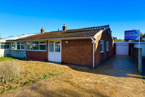 3 bedroom semi-detached bungalow for sale