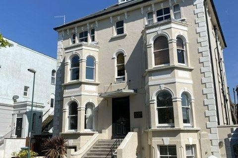 Norfolk Square, Bognor Regis 1 bed apartment for sale