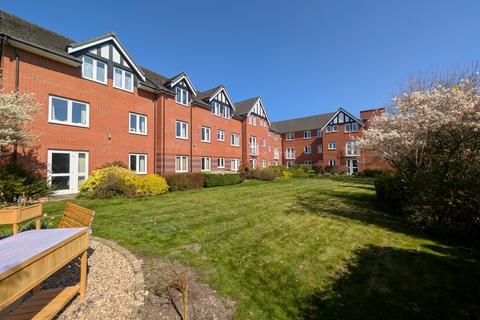 Chatsworth Court, Park Road, Ashbourne 2 bed apartment for sale