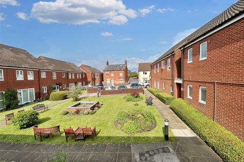 Fountain Court, Westbury 1 bed apartment for sale