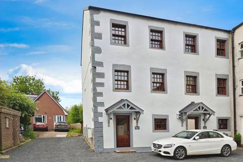 Oak View House, Dalston 4 bed end of terrace house for sale