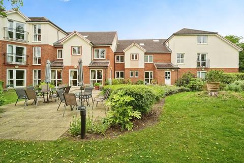370/374 Kingston Road, Epsom KT19 1 bed flat for sale