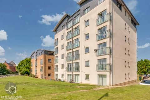 St James Place, De Grey Road 2 bed apartment for sale