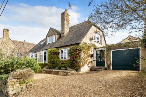 Clarks Hay, South Cerney 5 bed detached house for sale