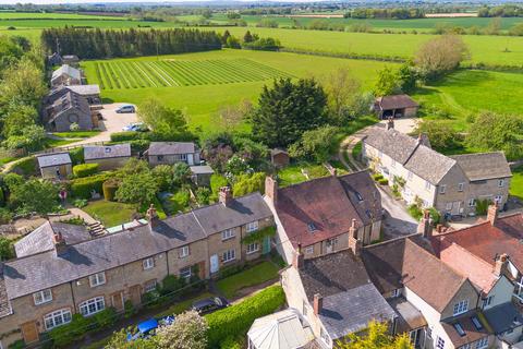 Collice Street, Islip, OX5 2 bed terraced house for sale