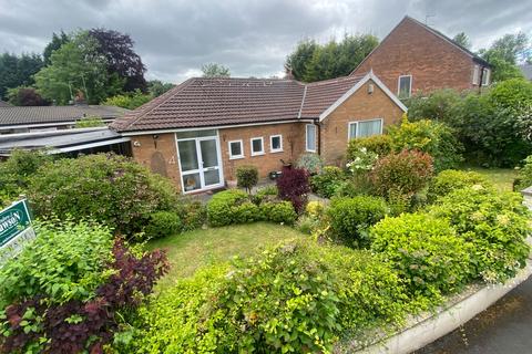 Daylesford Crescent, Cheadle, SK8 1LH 2 bed detached bungalow for sale