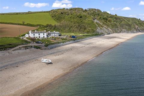 Beesands, Kingsbridge, Devon, TQ7 4 bed end of terrace house for sale