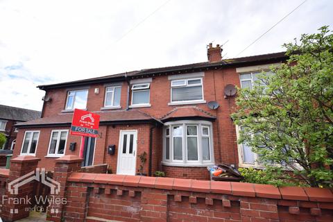 Cudworth Road, Lytham St Annes, FY8 3AE 3 bed terraced house for sale