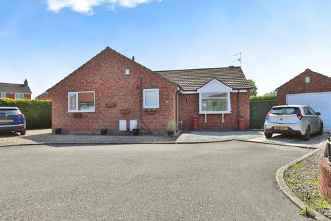 Manor Road, Preston, Hull, HU12 8SQ 3 bed detached bungalow for sale