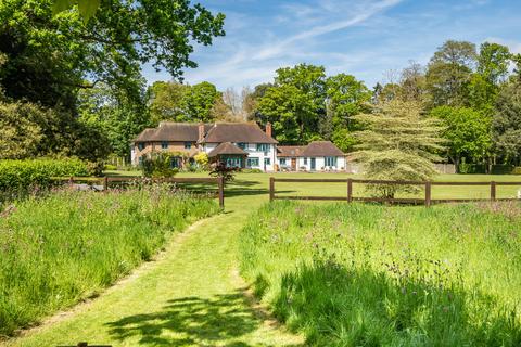 7 bedroom house for sale