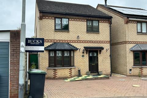 Crown Street, Stowmarket IP14 3 bed detached house for sale