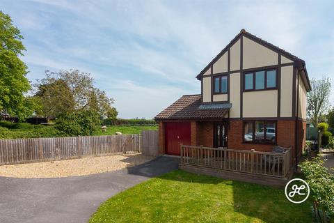 Grays Avenue, Westonzoyland, Bridgwater 3 bed detached house for sale