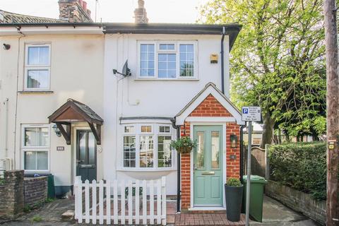 Sussex Road, Warley, Brentwood 2 bed house for sale