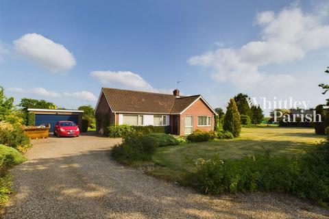 4 bedroom detached bungalow for sale